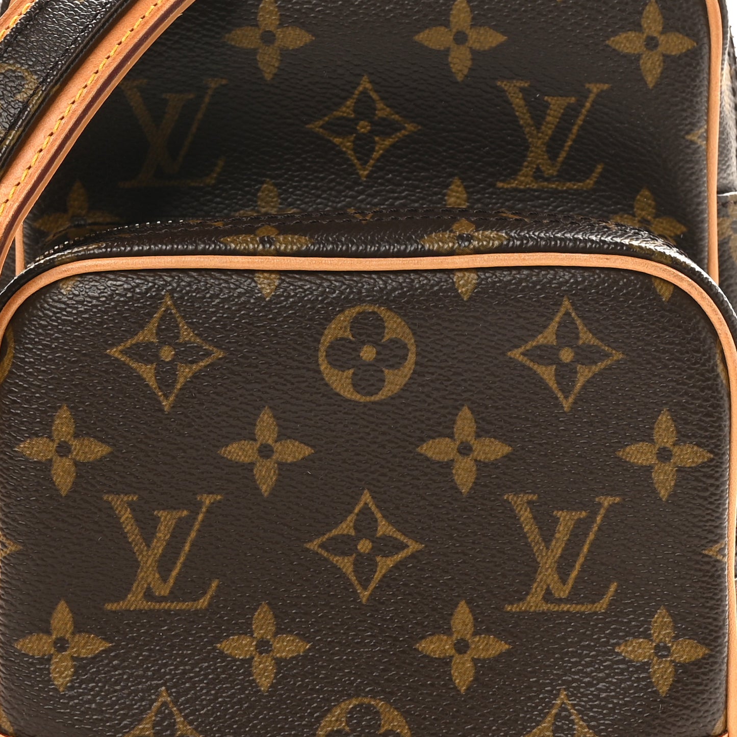 Monogram Amazone