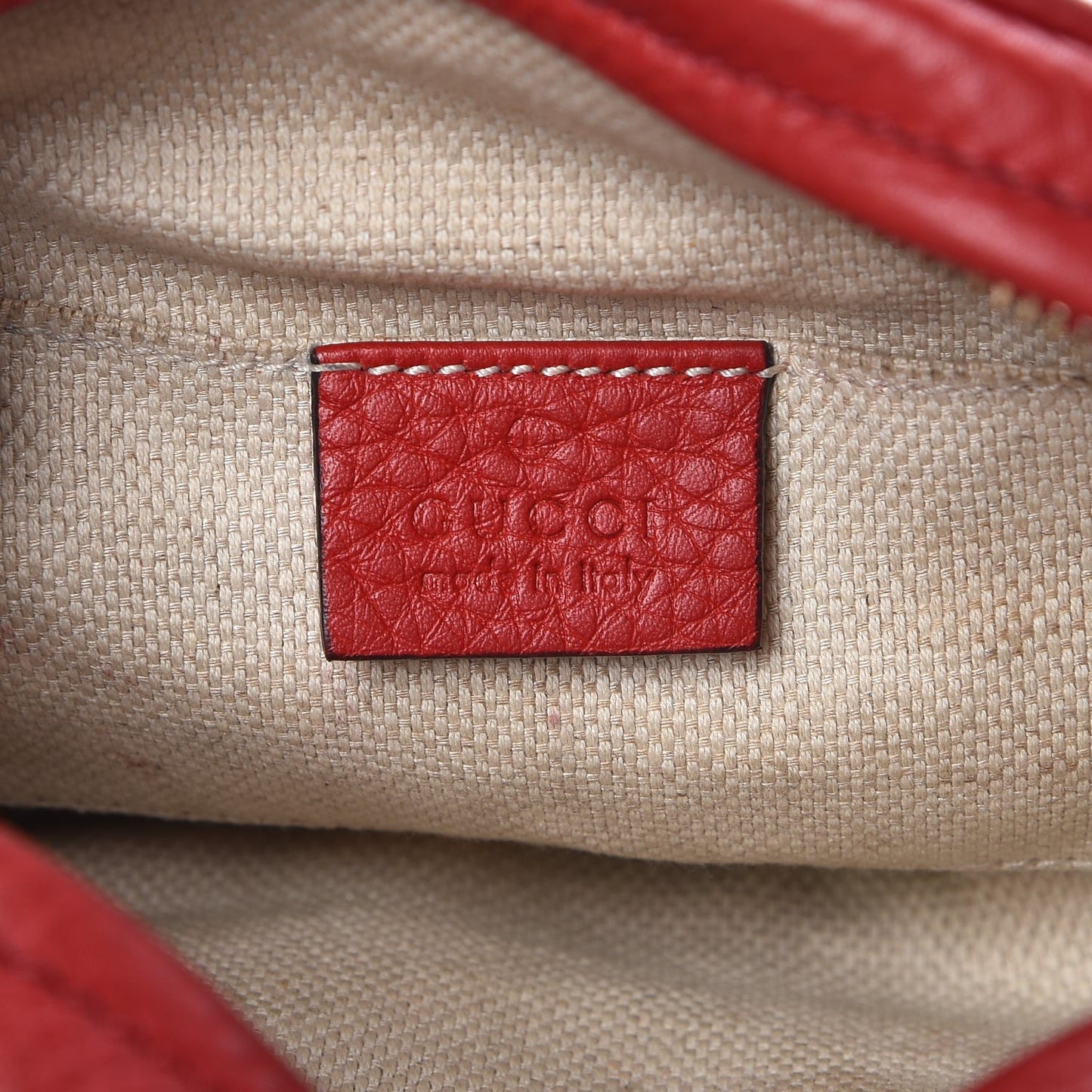 Pebbled Calfskin Mini Soho Chain Bag Tabasco Red
