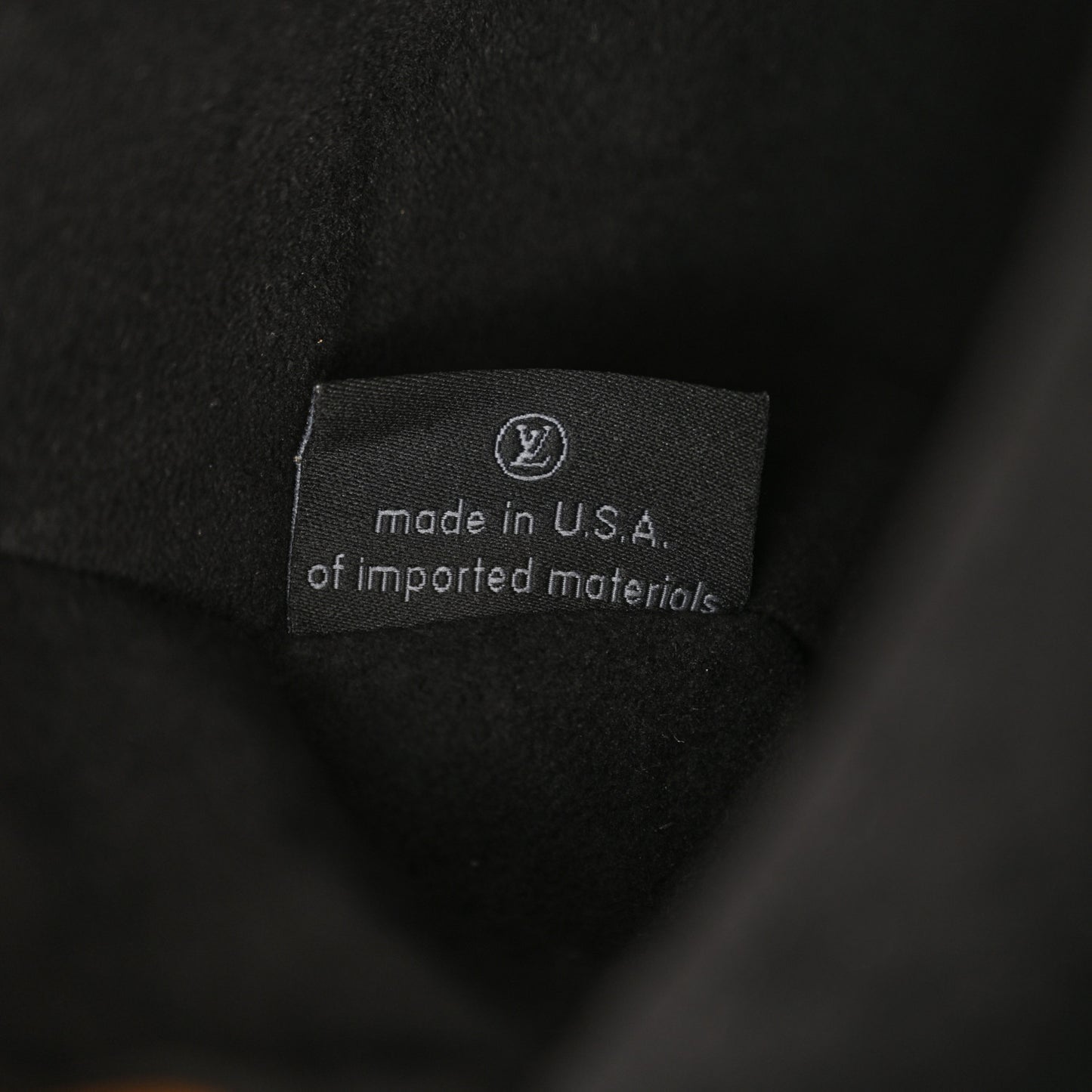 Reverse Monogram Pochette Metis