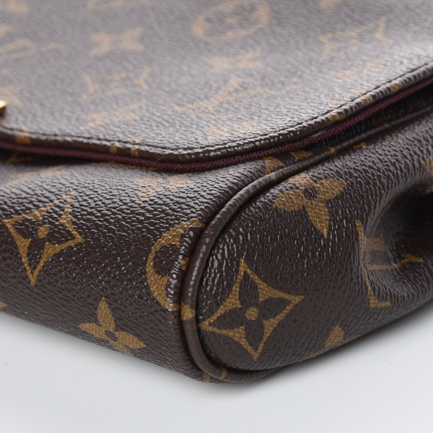 Louis Vuitton Monogram Favorite MM 6 of 11