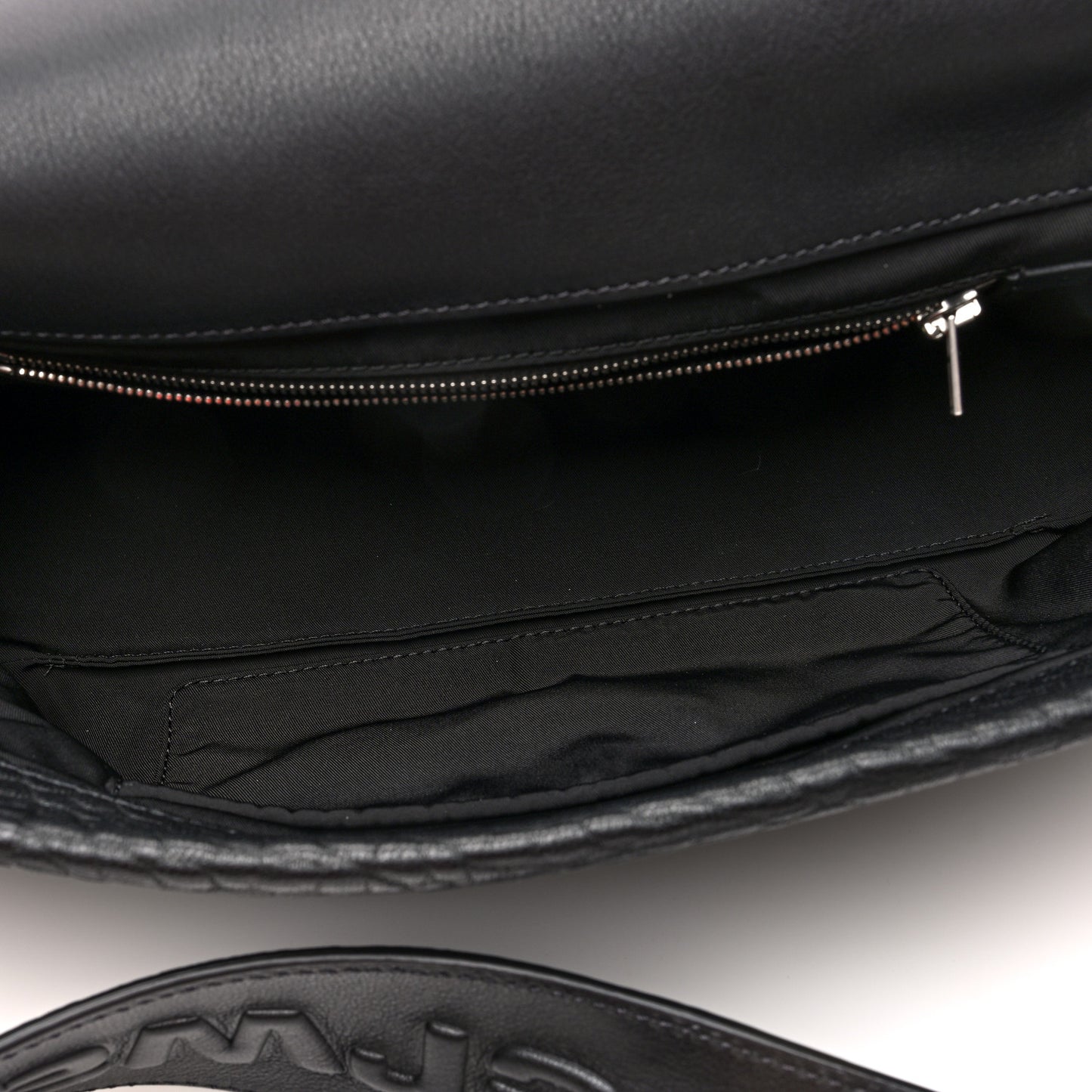 Pebbled Lambskin Medium Ricco Flap Bag Black