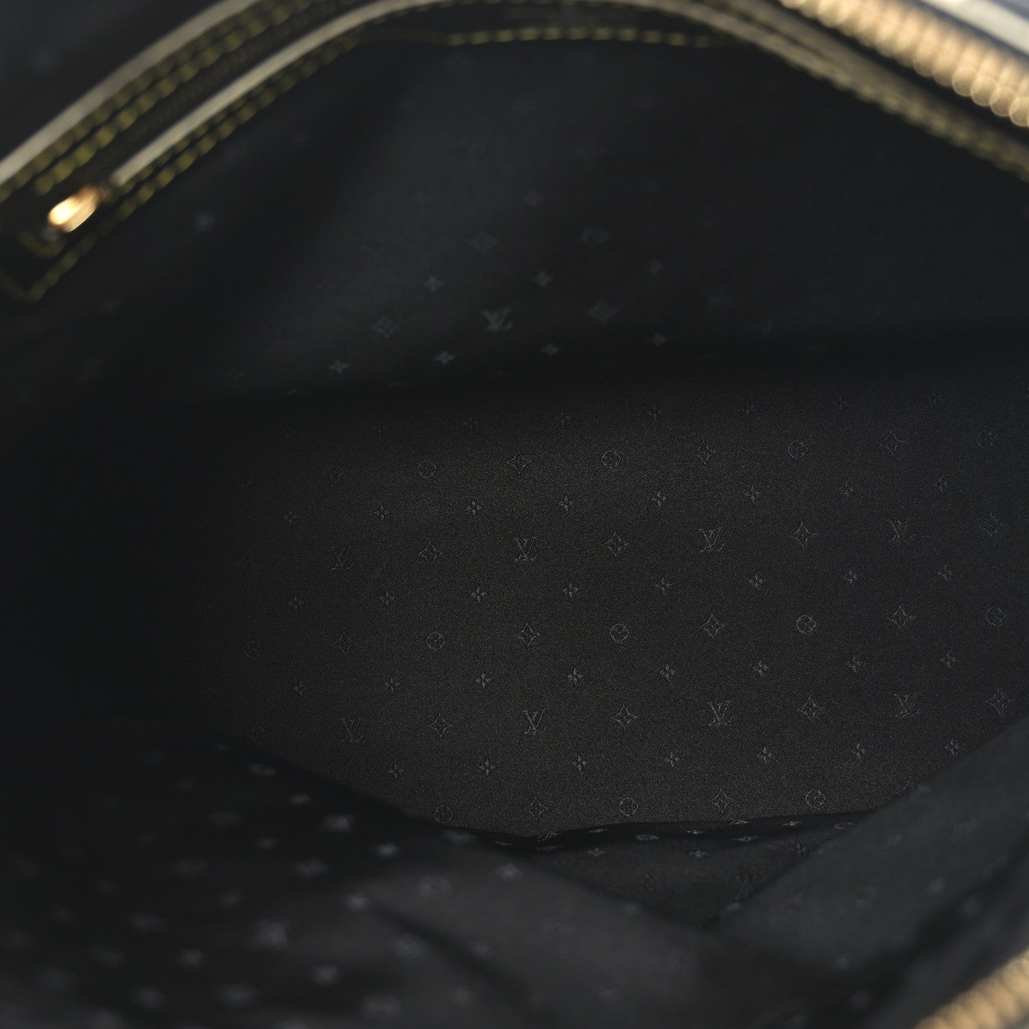 Louis Vuitton Suhali Lockit PM Black 6 of 10