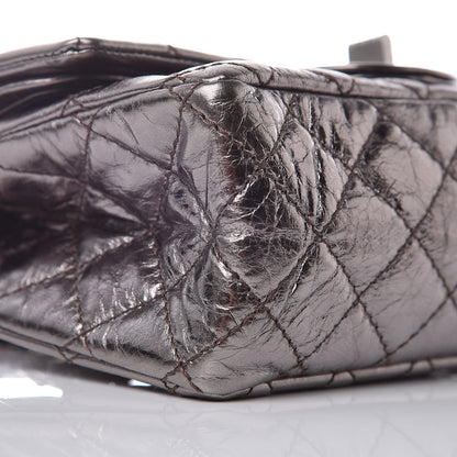 Chanel Metallic Aged Calfskin 2.55 Reissue 224 Flap Silver 8 of 10
