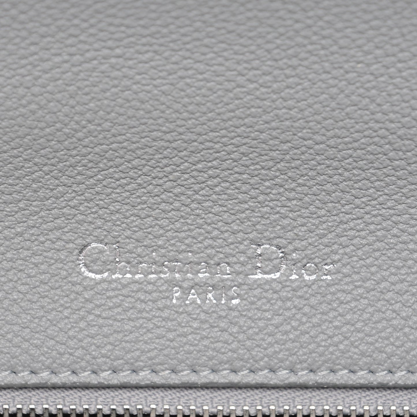 Grained Calfskin Medium Diorama Flap Bag Gris