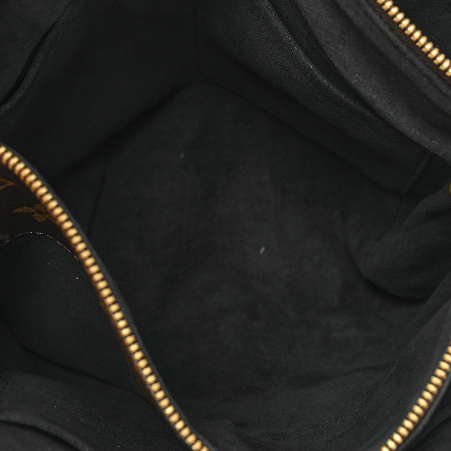 Monogram Flower Zipped Tote PM Black