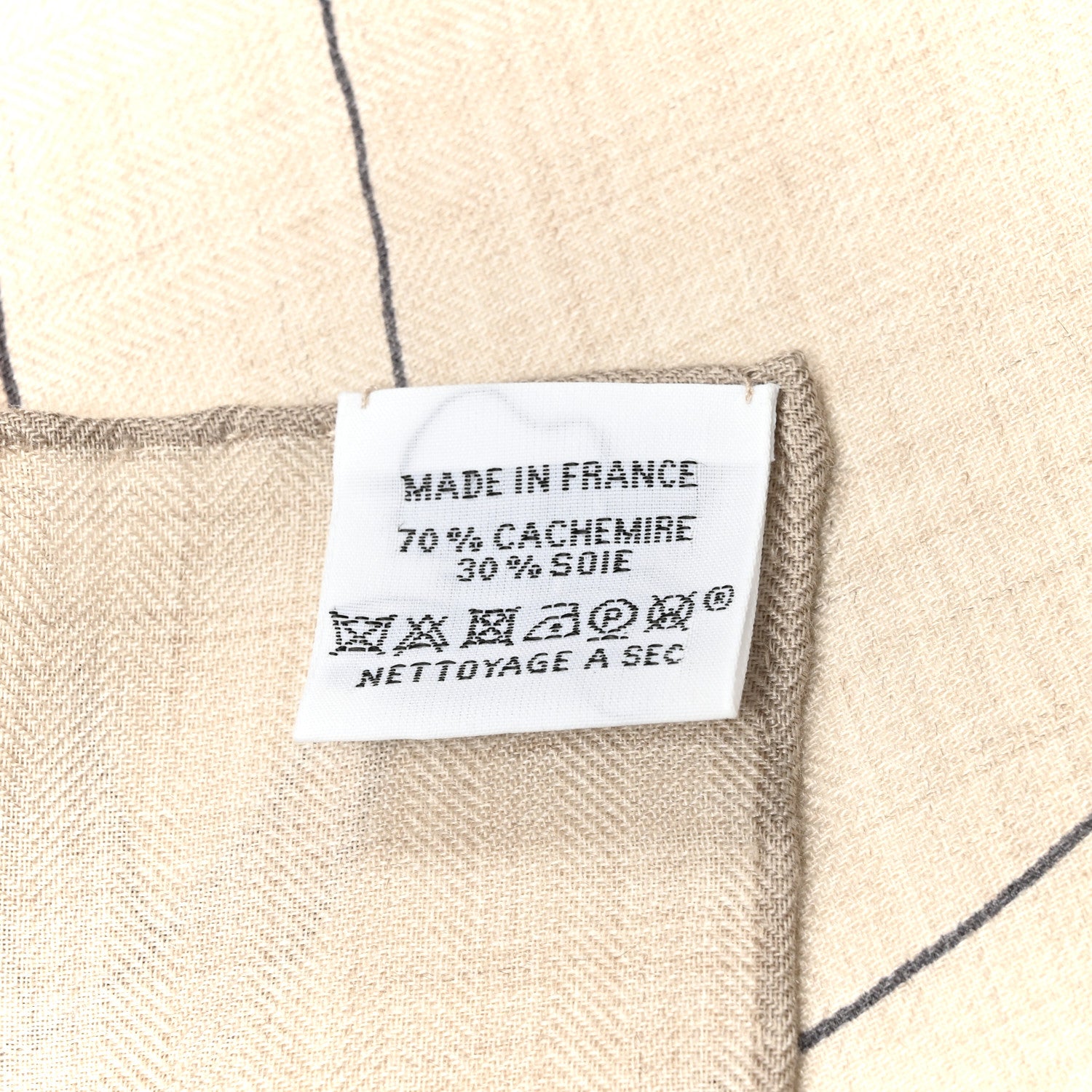 Hermes Cashmere Silk Thalassa Shawl 140 Beige Rose Mastic 3 of 5