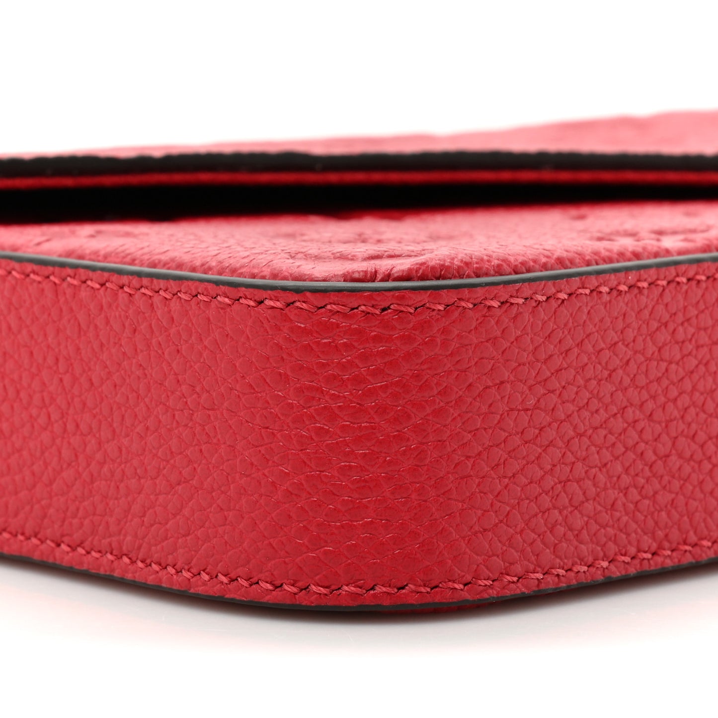Empreinte Pochette Felicie Chain Wallet Scarlet