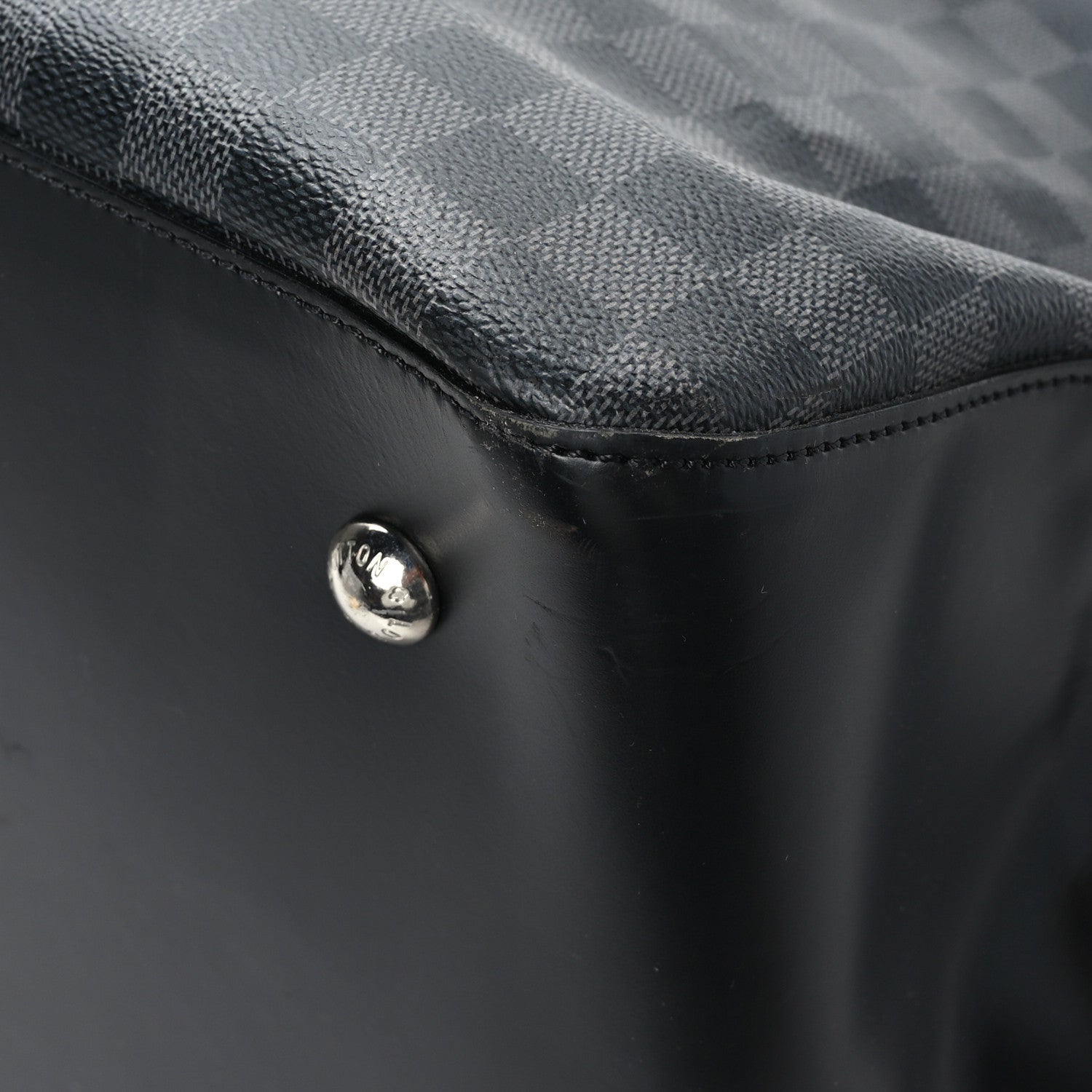 Louis Vuitton Damier Graphite Neo Greenwich 9 of 9