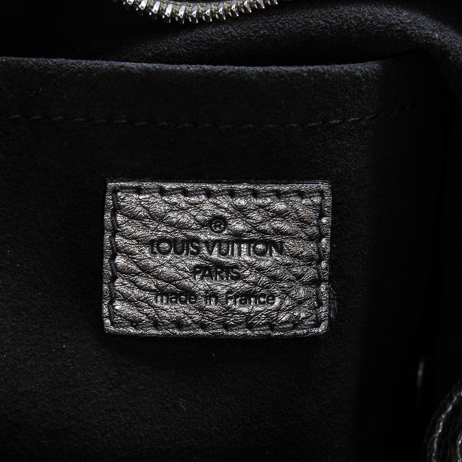 Louis Vuitton Mahina XS Argent 6 of 8