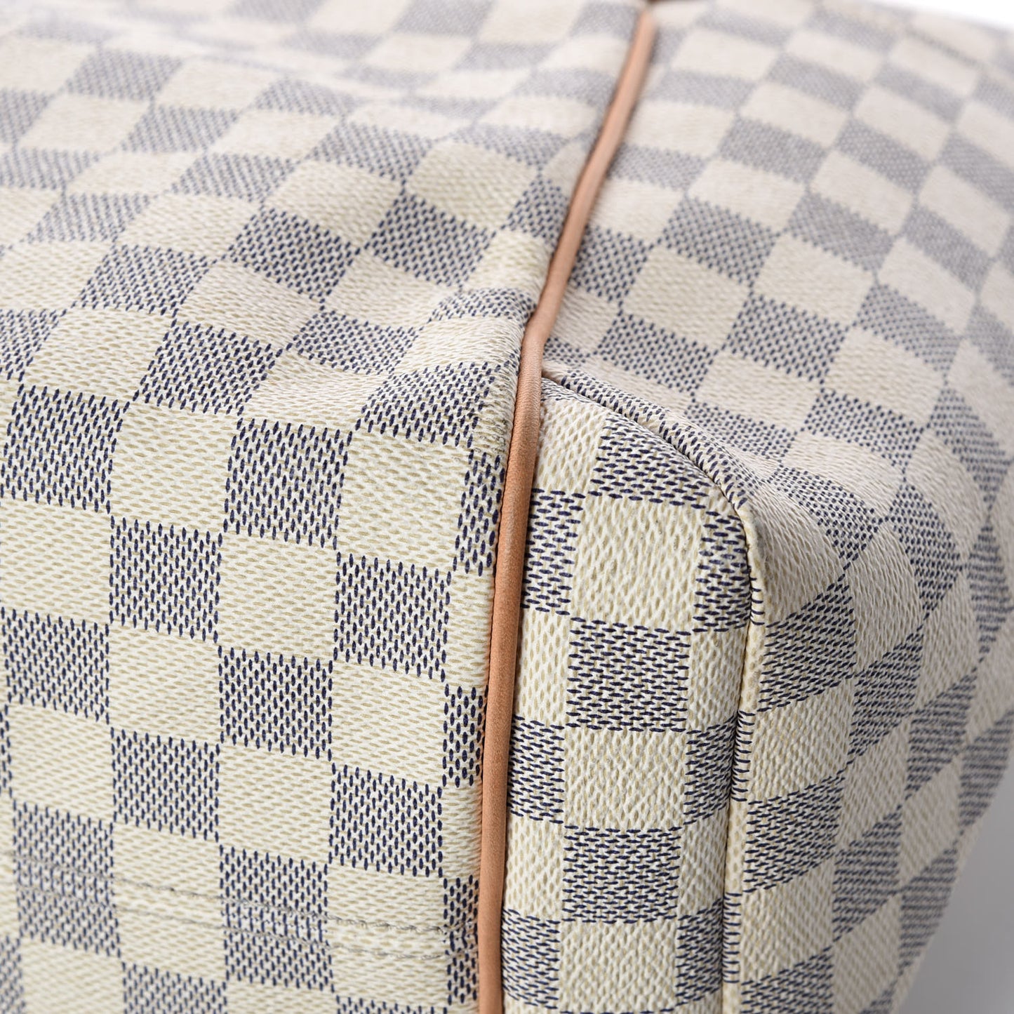 Damier Azur Totally MM