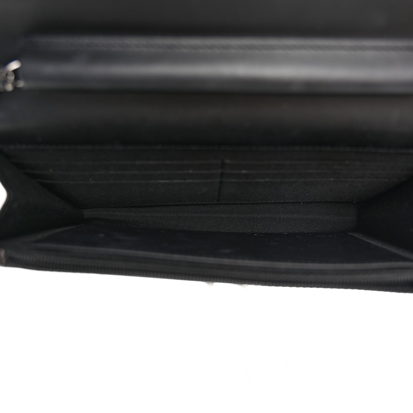 Patent Quilted Wallet On Chain WOC Black
