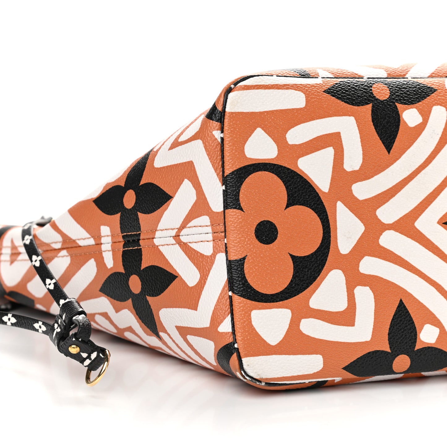 Monogram Giant Crafty Neverfull MM Creme Caramel
