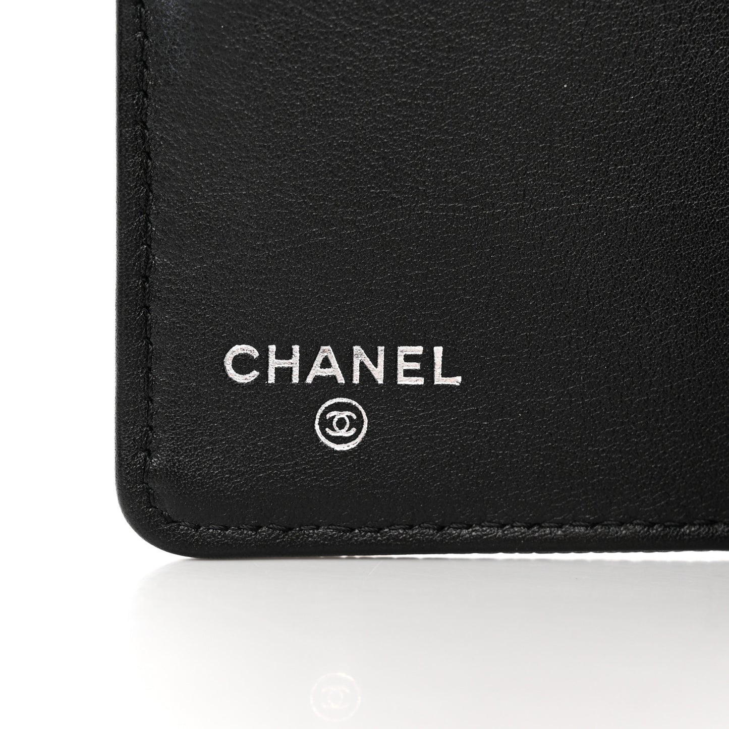 Caviar Timeless CC Yen Wallet Black