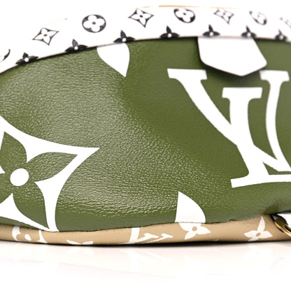 Louis Vuitton Monogram Giant Bumbag Kaki Beige 8 of 9