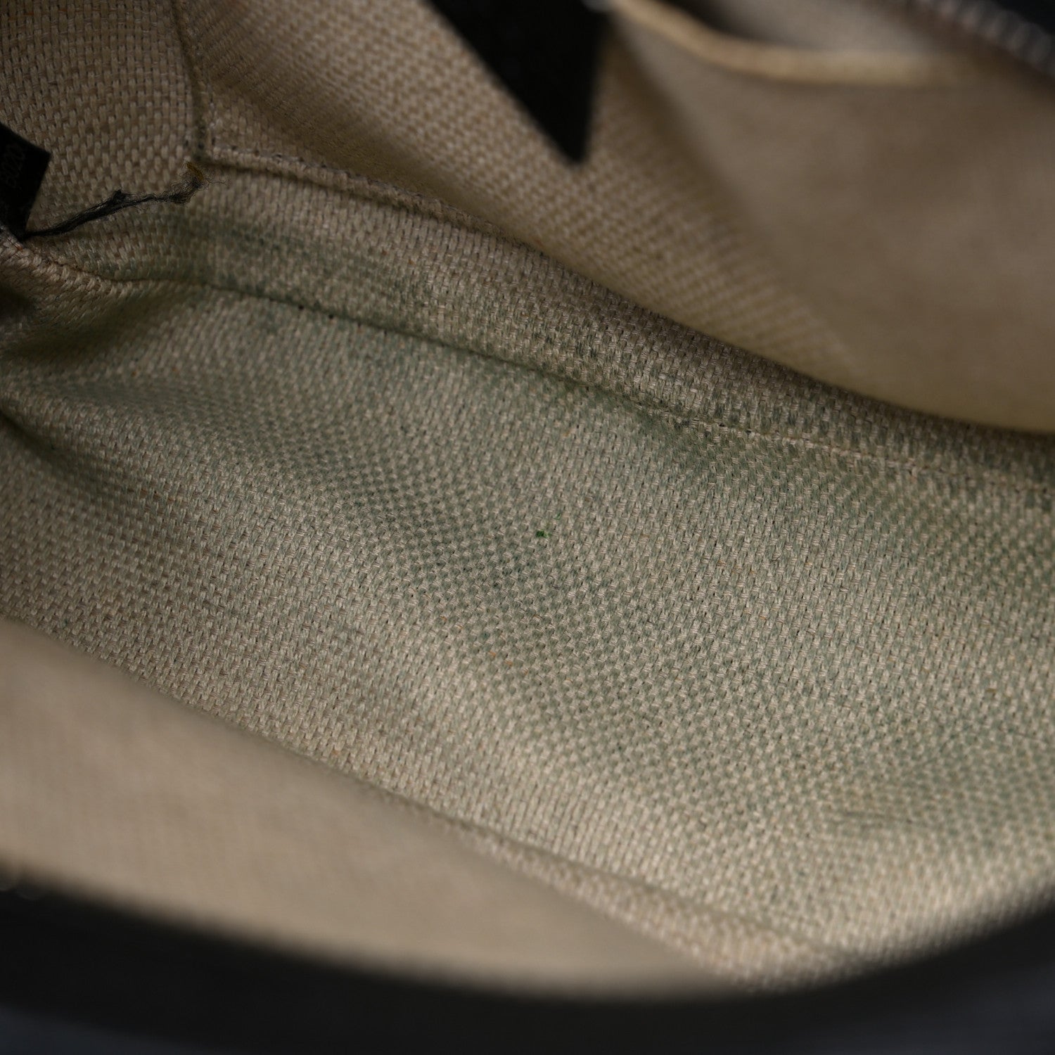 Gucci Pebbled Calfskin Small Soho Disco Bag Black 13 of 14