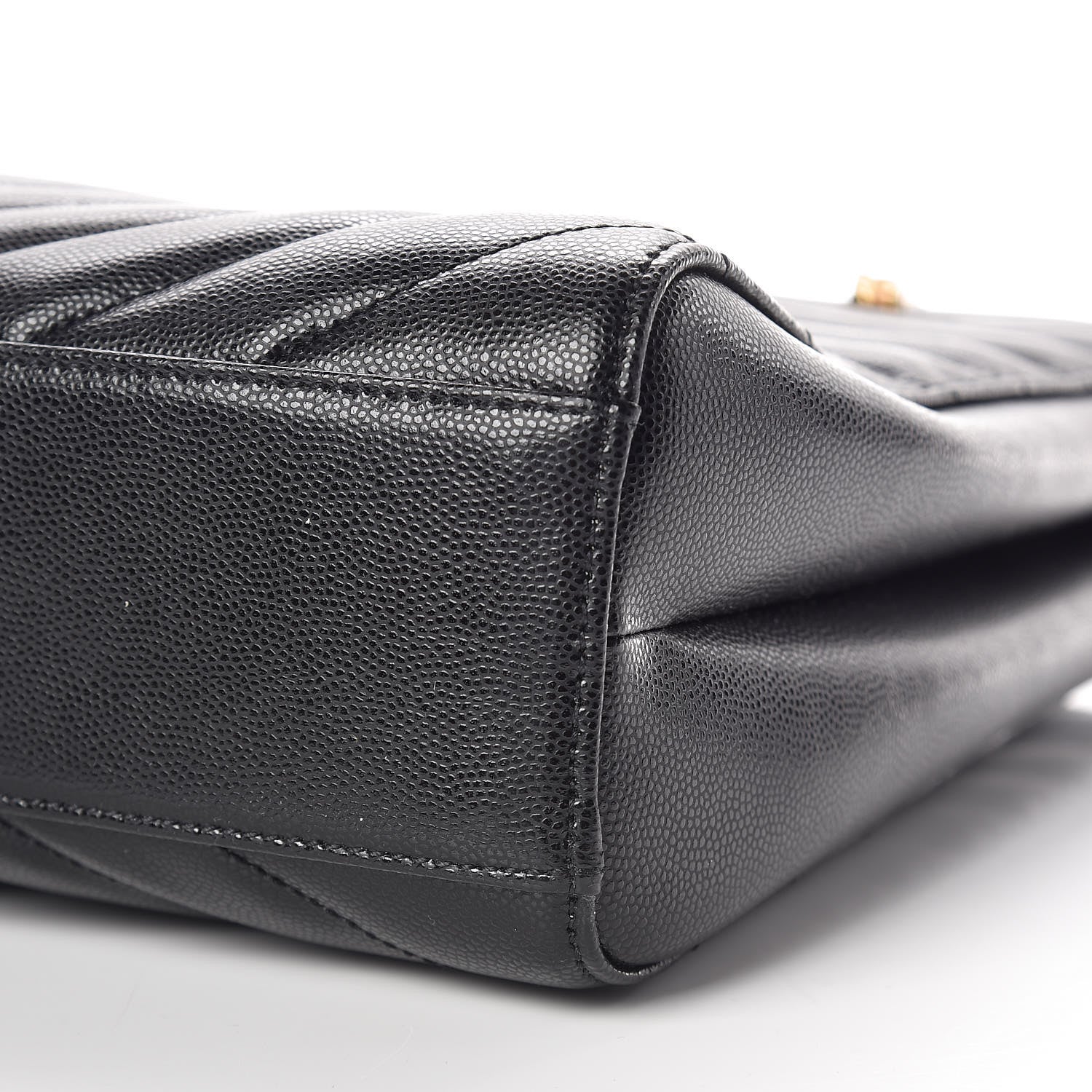 Saint Laurent Grain De Poudre Matelasse Chevron Medium Tribeca Shopping Bag Black 6 of 12