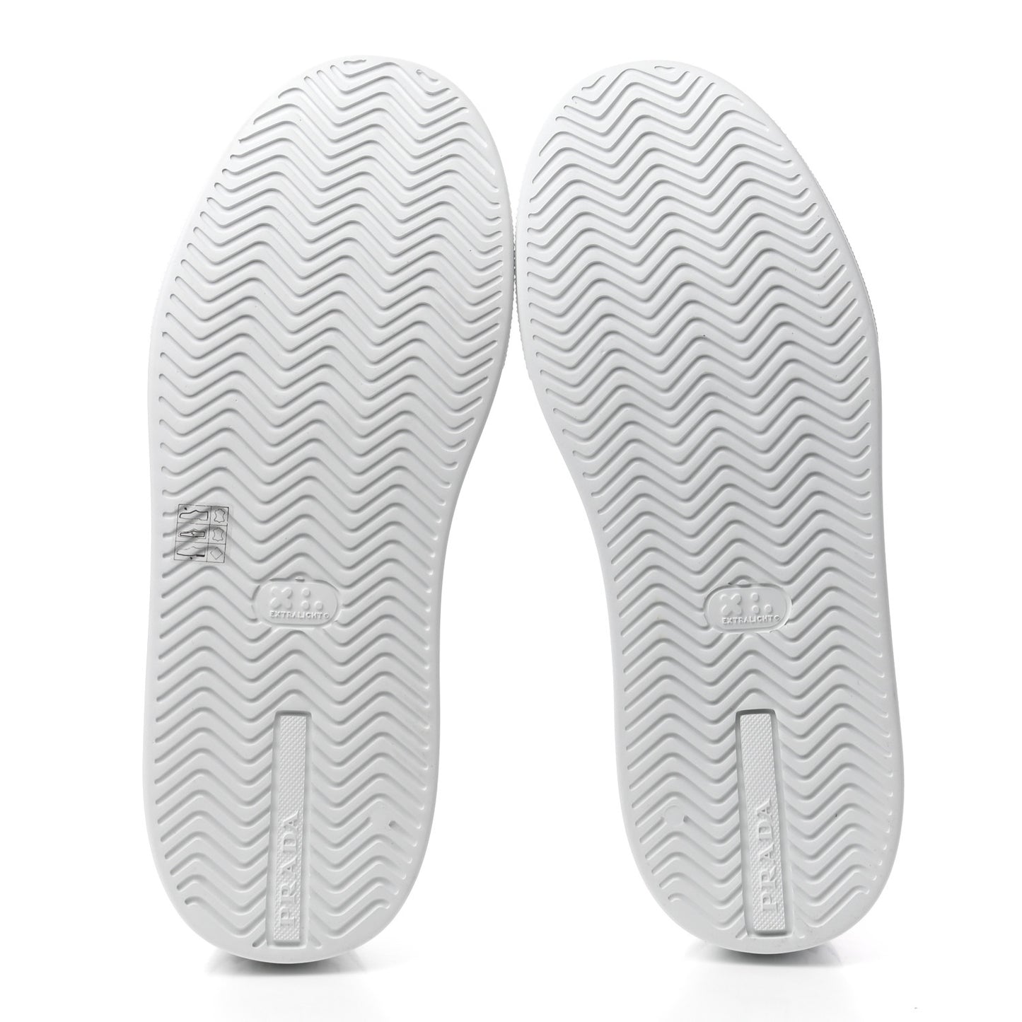 Vitello Soft Rubber Triangle Logo Mens Low Top 40mm Sneakers 9.5 White Black