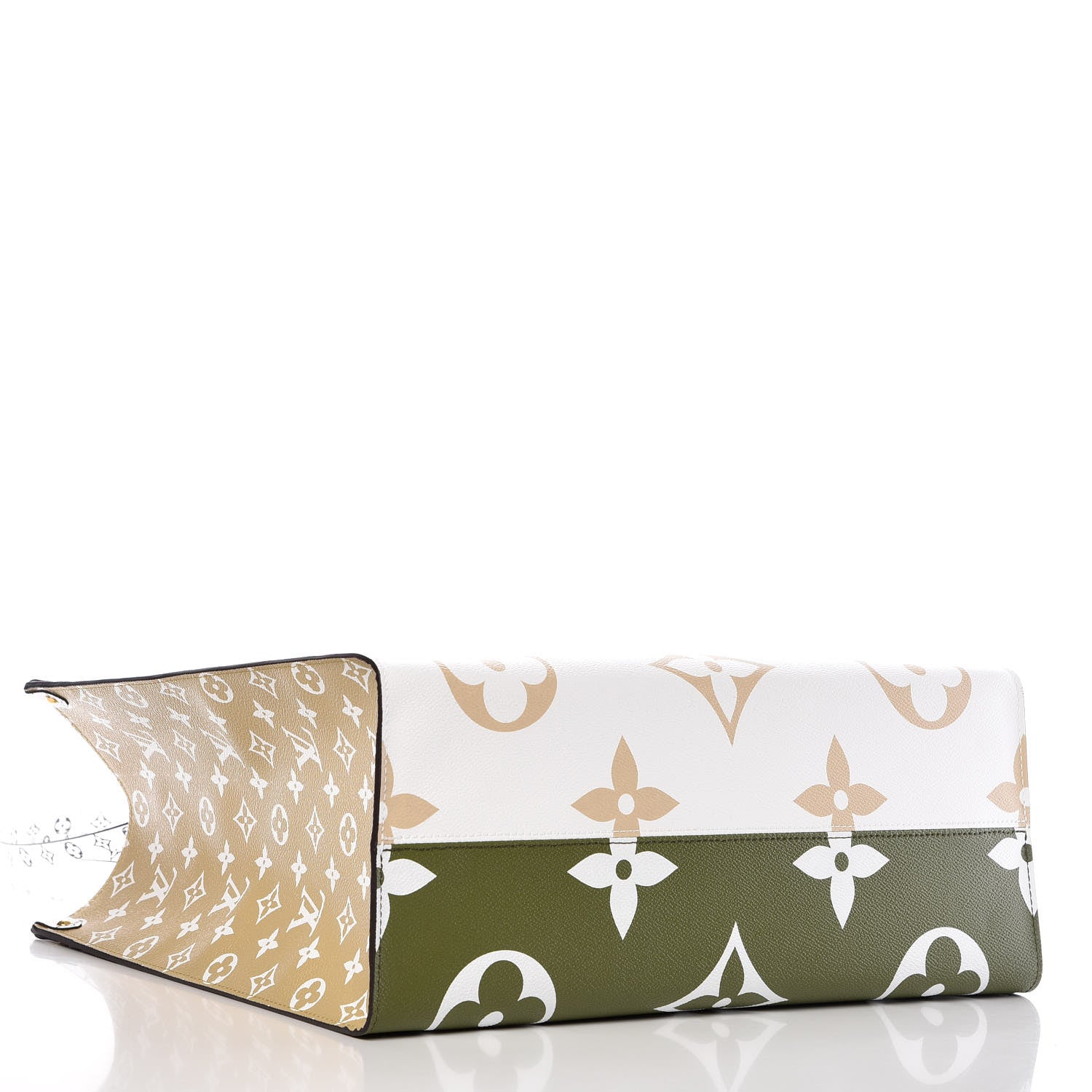 Louis Vuitton Monogram Giant Onthego GM Kaki Beige 7 of 12