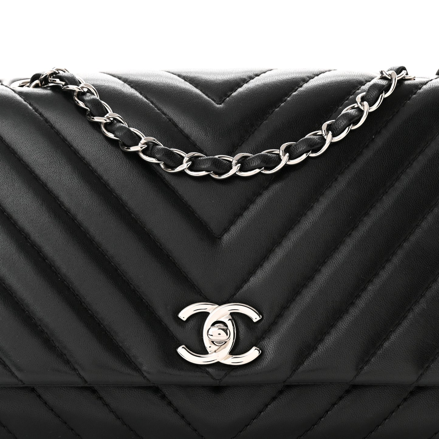 Lambskin Surpique Chevron Medium Single Flap Black