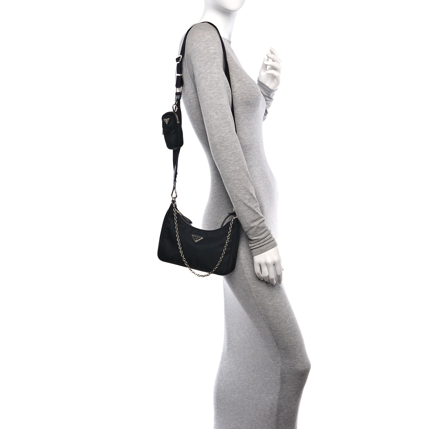 Prada Nylon Re-Edition 2005 Shoulder Bag Black 2 of 11