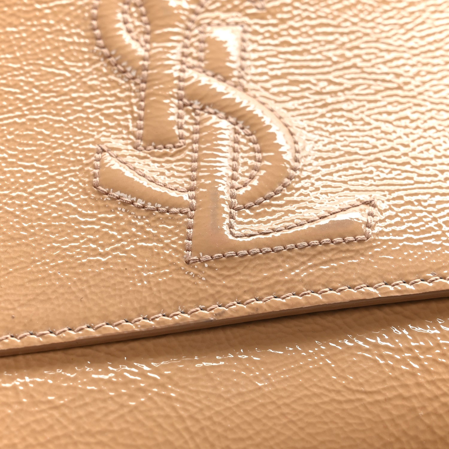 Saint Laurent Textured Patent Calfskin Monogram Large Belle De Jour Clutch Nude 9 of 9