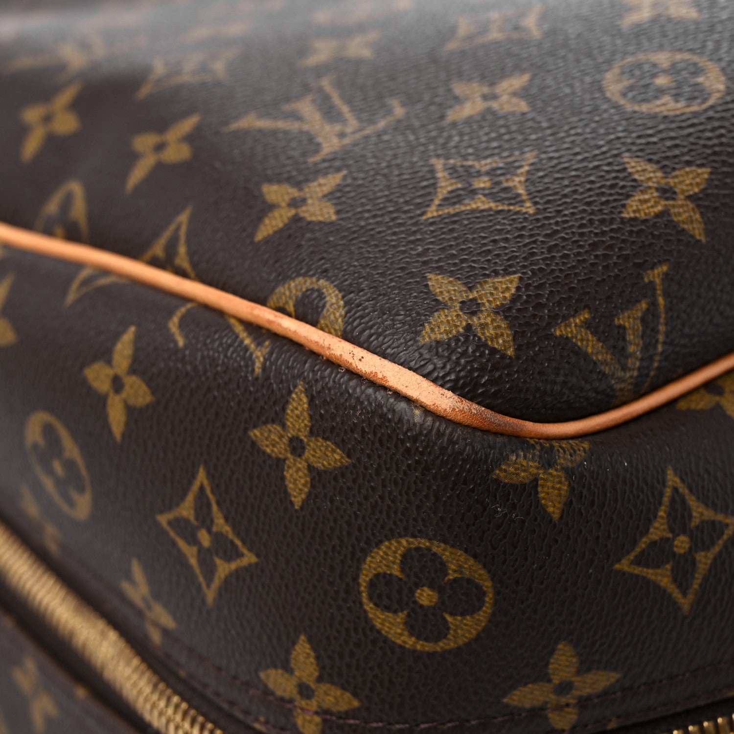 Louis Vuitton Monogram Alize 1 Compartment 9 of 19