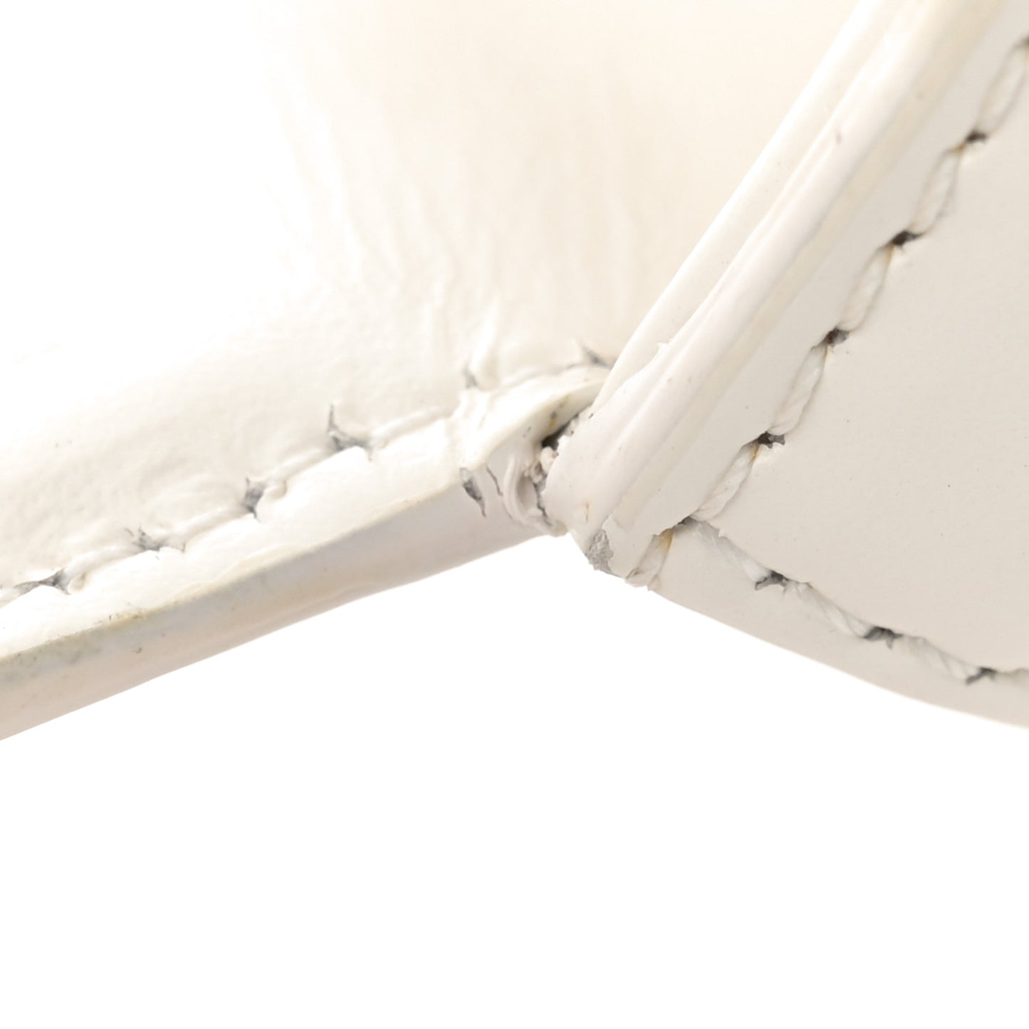 Box Calfskin Small 4G Cube Chain Shoulder Bag Ivory