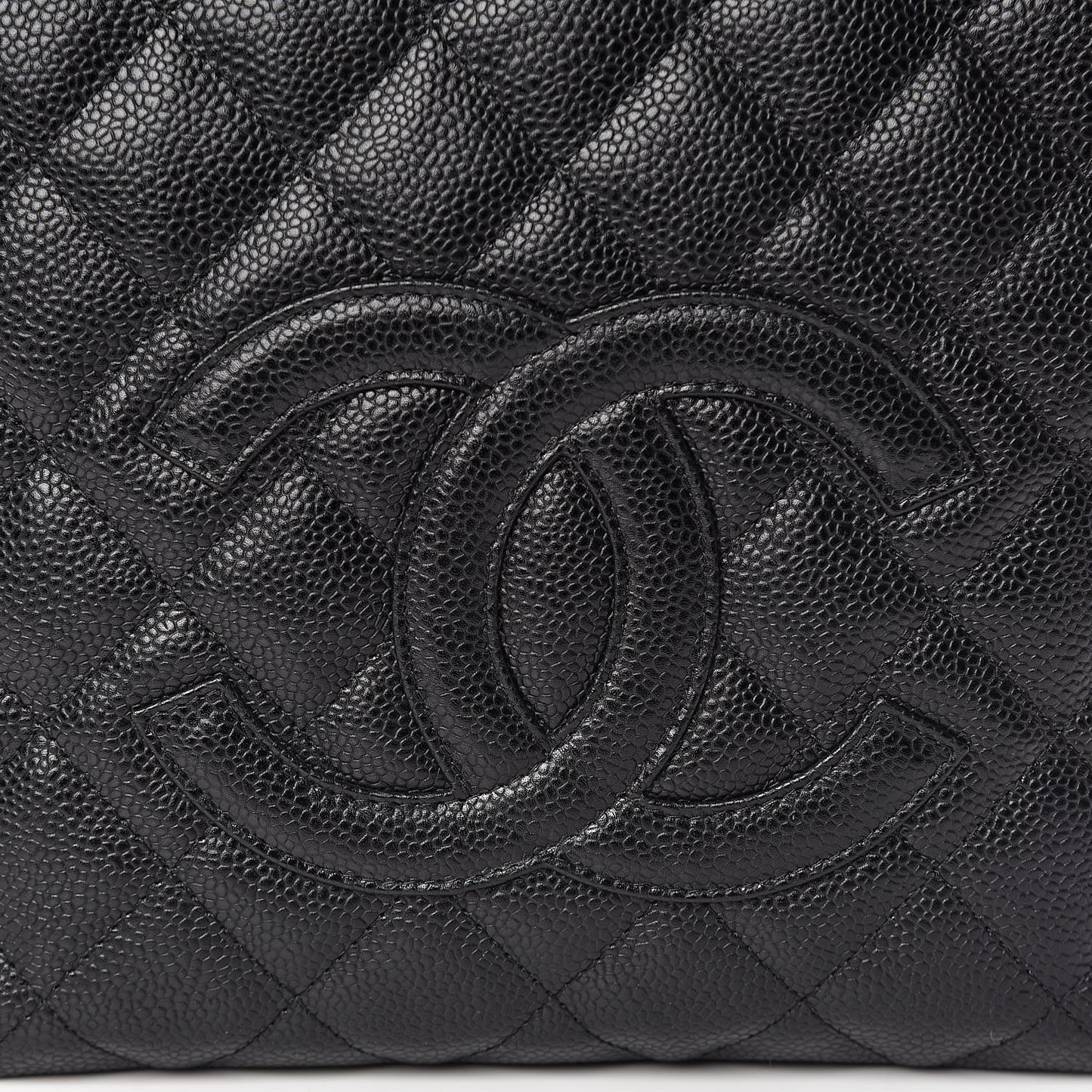 Caviar Quilted Petit Shopping Tote PST Black