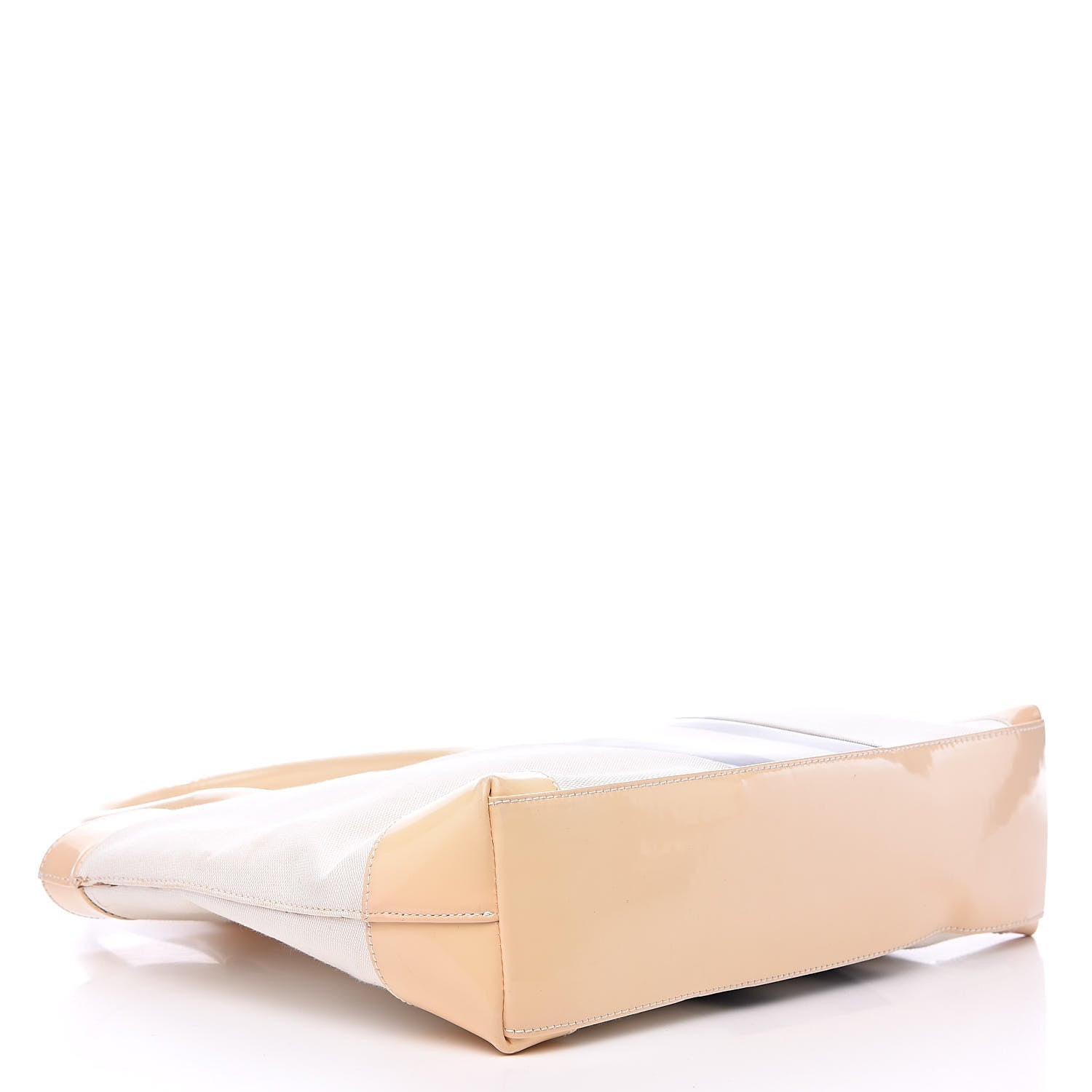 Gucci Canvas Patent Tote White 4 of 20
