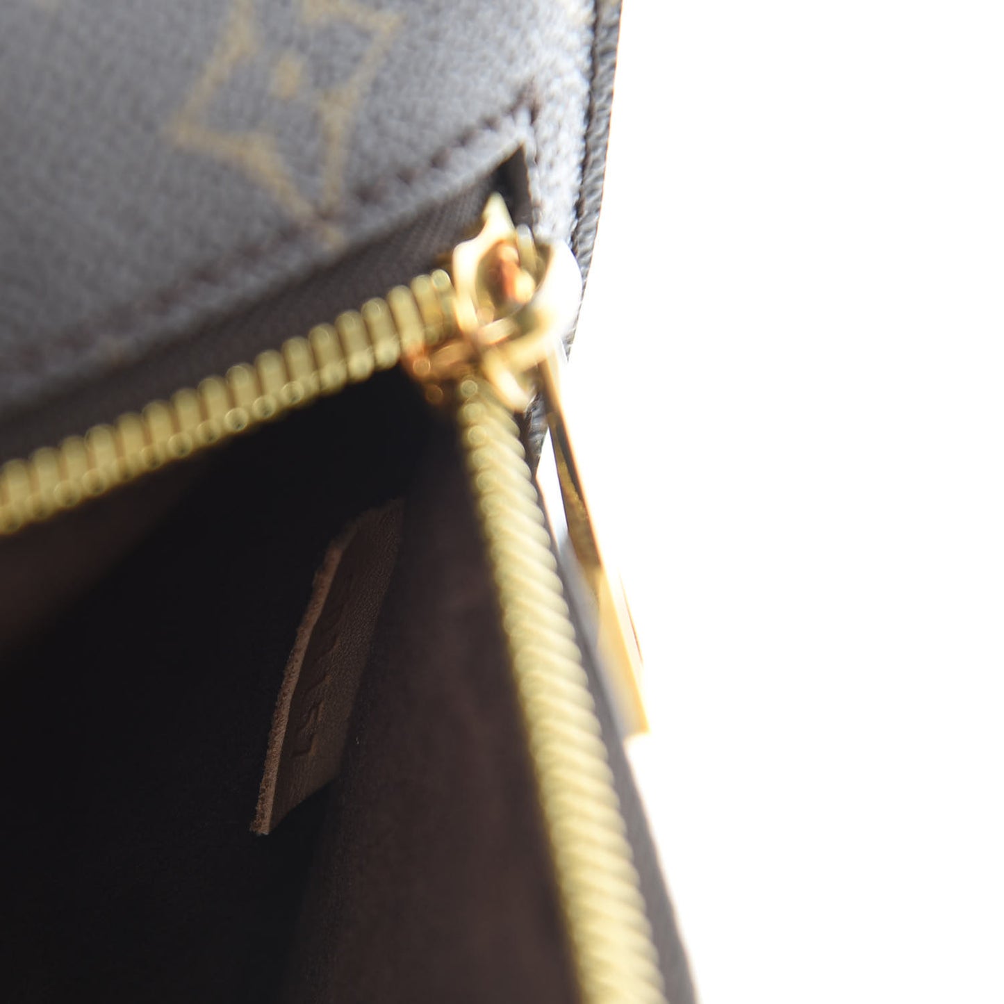 Monogram Pochette Metis