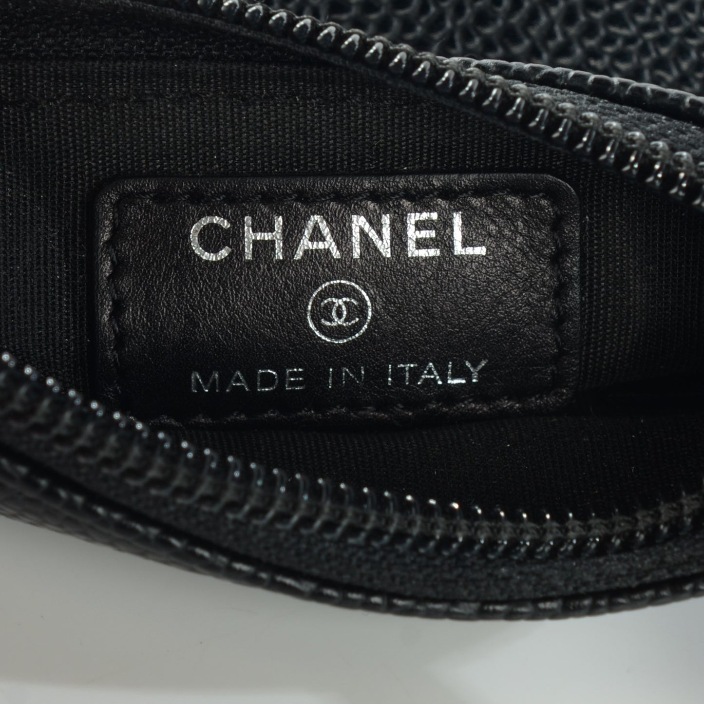 Caviar O-Key Holder Black