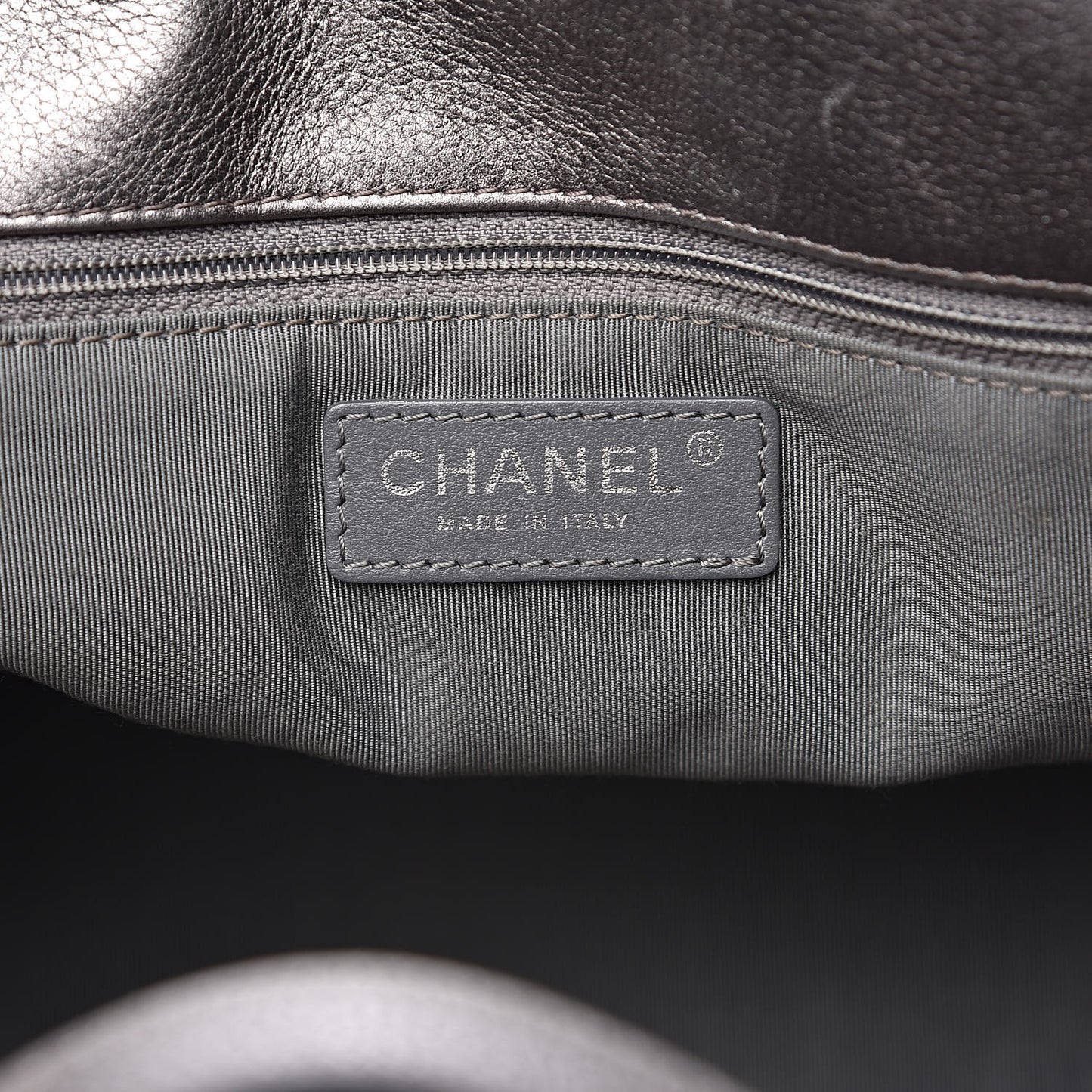 Metallic Grained Calfskin Quilted Large Casual Pocket Bowling Bag Silver