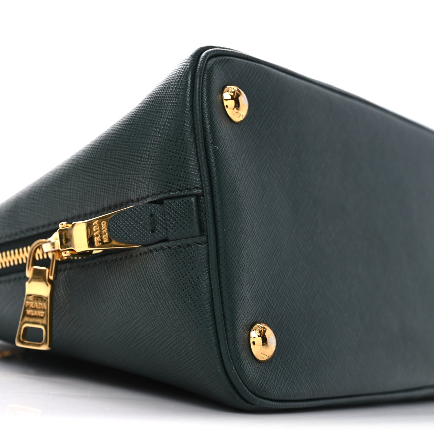 Saffiano Lux Medium Promenade Tote Biliardo