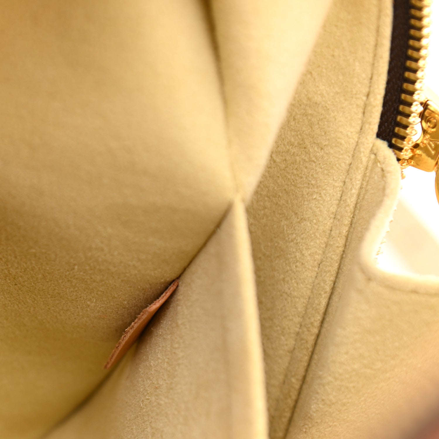 Louis Vuitton Monogram Valisette PM 7 of 12
