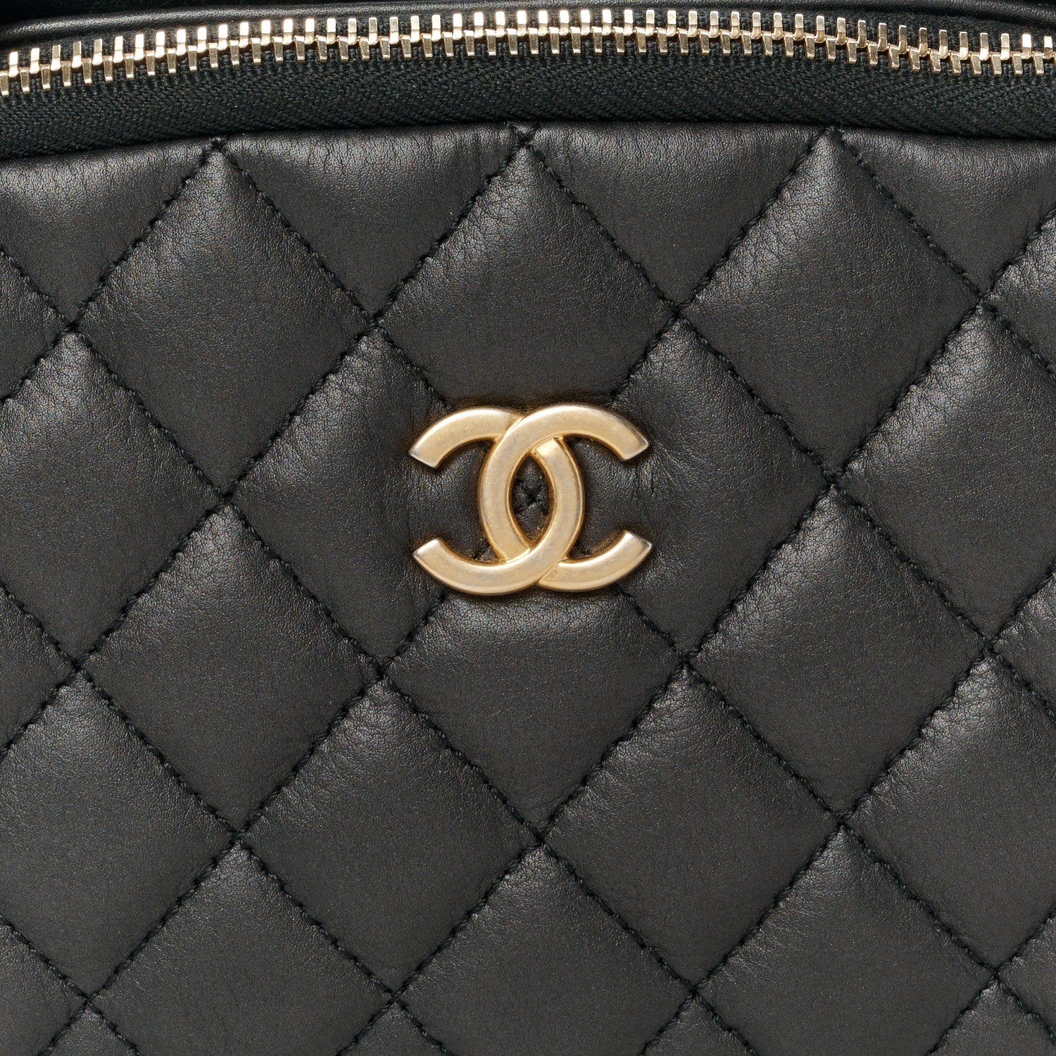 Chanel Calfskin Quilted Day Trips Camera Case Black 8 of 10