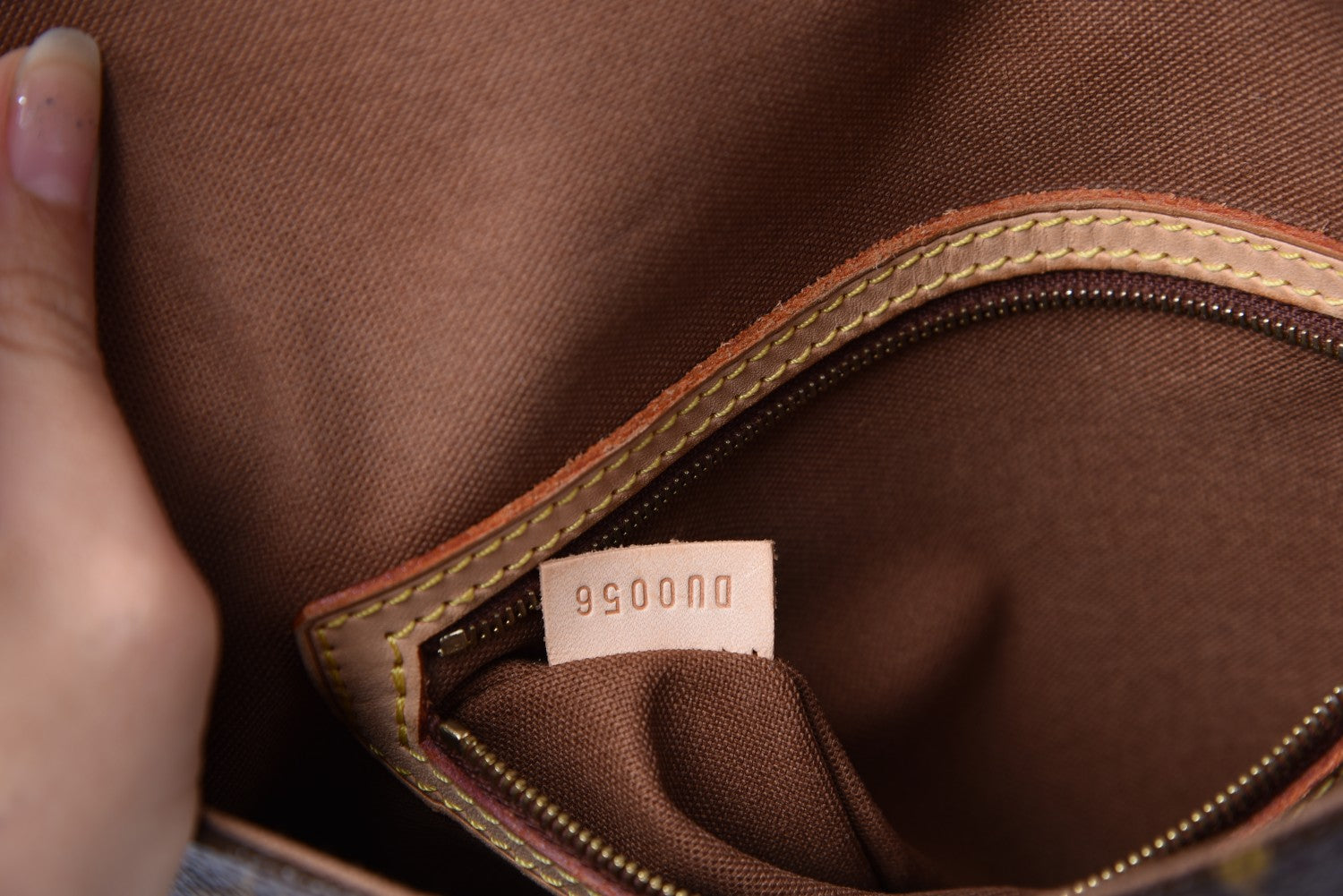 Louis Vuitton Monogram Mini Looping 6 of 7