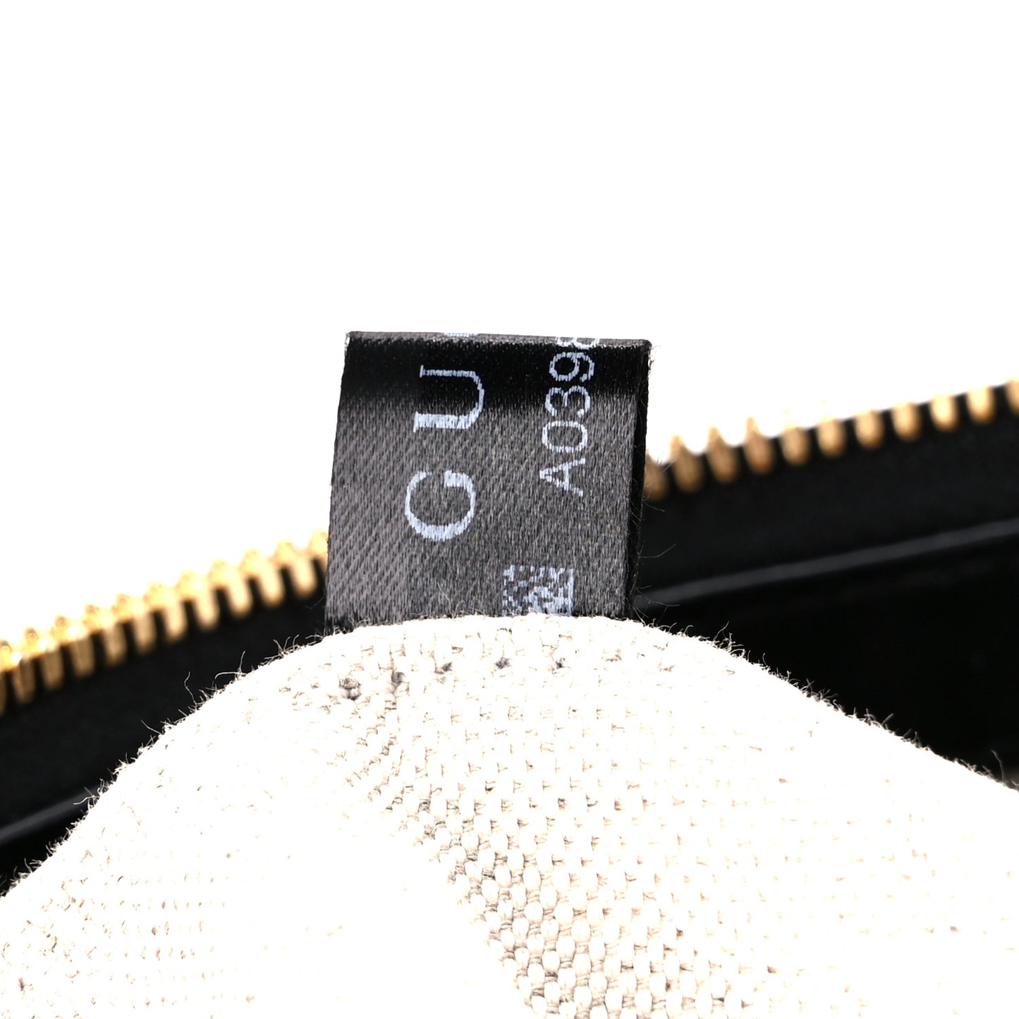 Calfskin GG Matelasse Chain Handbag Black Natural
