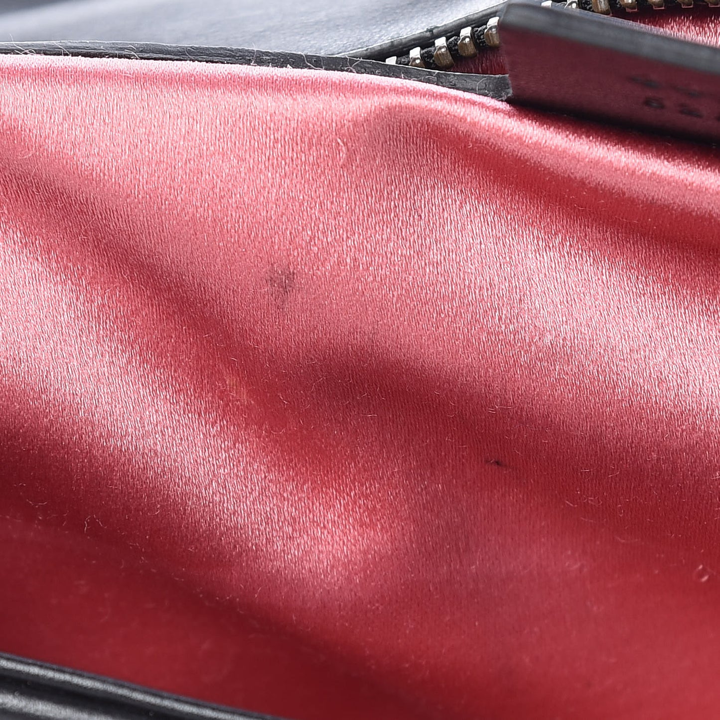 Calfskin Matelasse Medium GG Marmont Shoulder Bag Black White