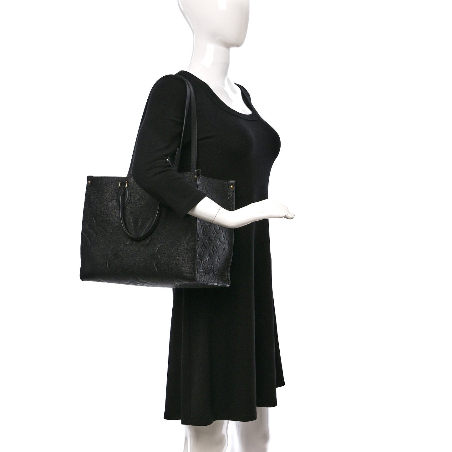 Empreinte Monogram Giant Onthego MM Black