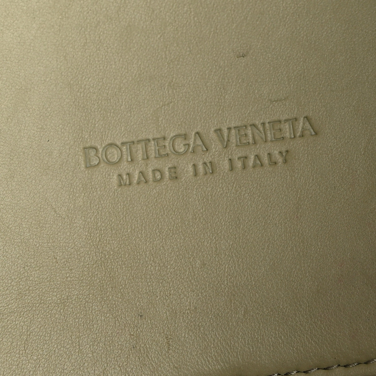 Bottega Veneta Nappa Intrecciato Small Andiamo Shoulder Bag Travertine 5 of 9