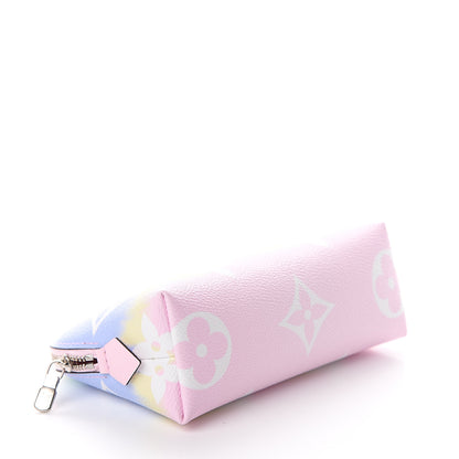 Louis Vuitton Monogram Giant Escale Cosmetic Pouch Pastel 3 of 5