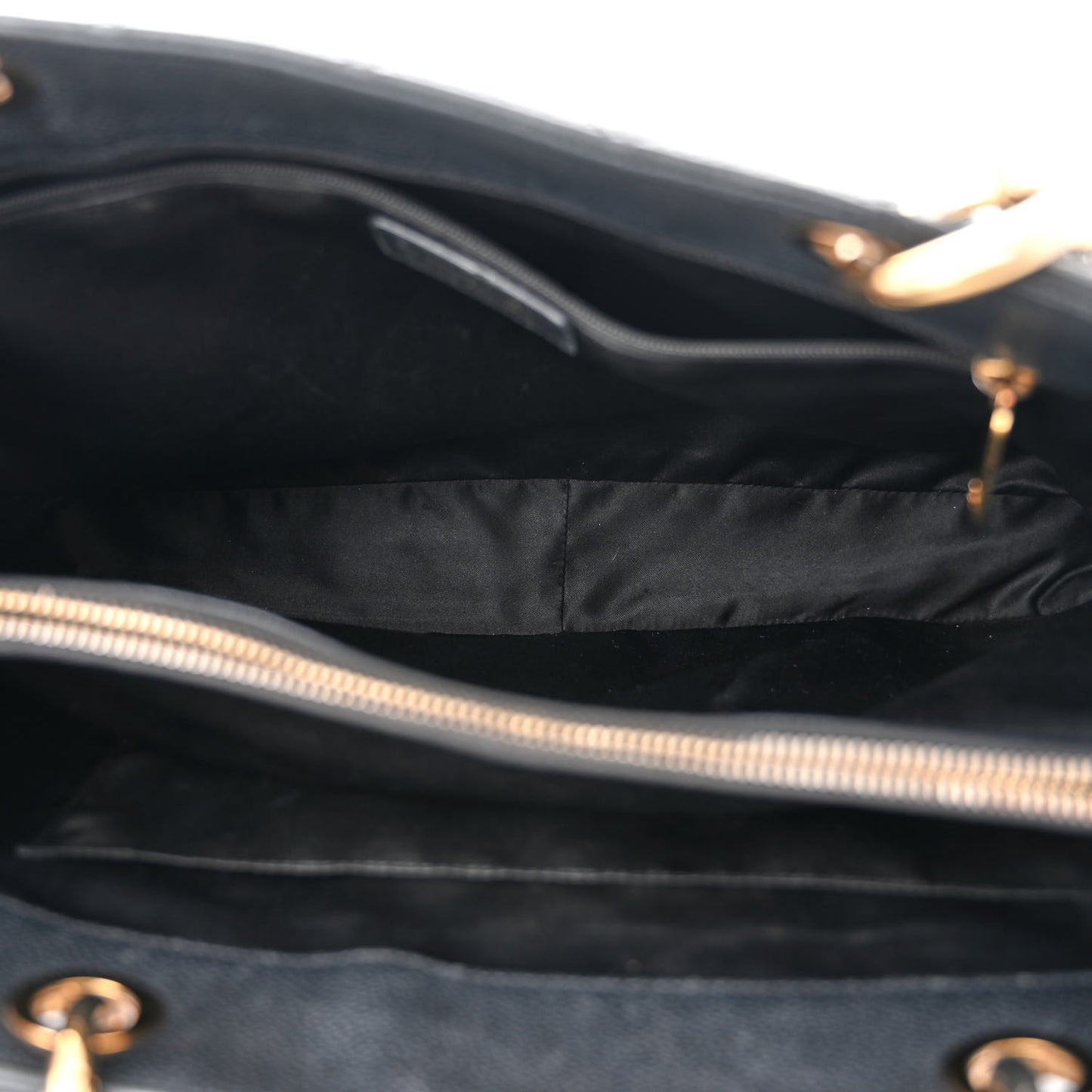 Caviar Quilted Grand Shopping Tote GST Black