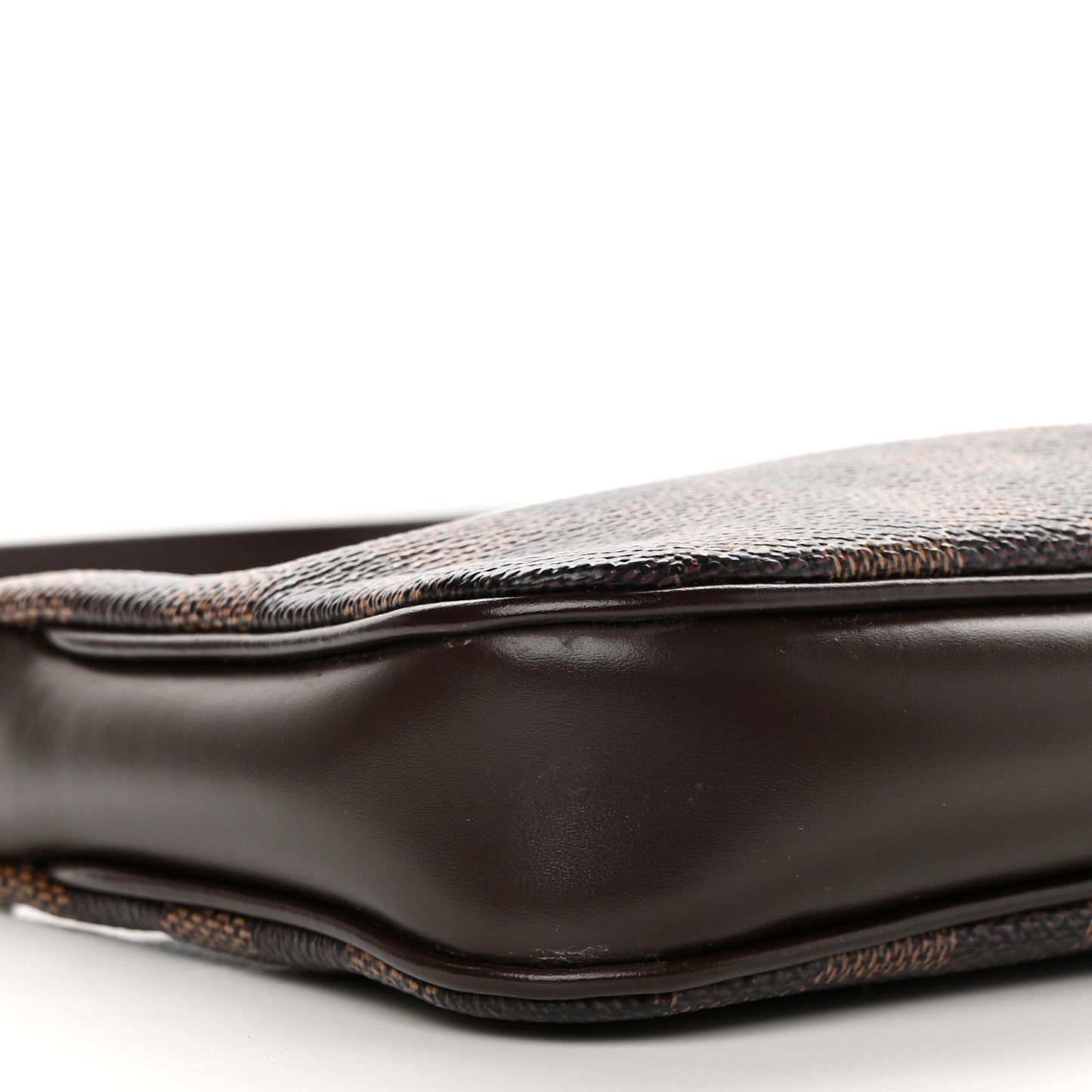 Damier Ebene Navona Pochette Accessories