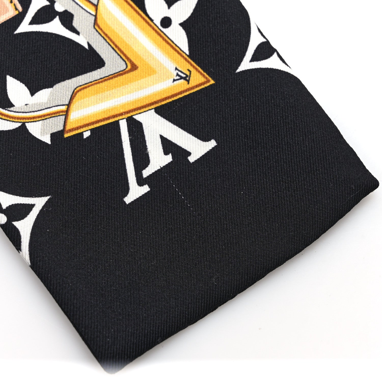 Louis Vuitton Silk Monogram Confidential Bandeau Black 5 of 5