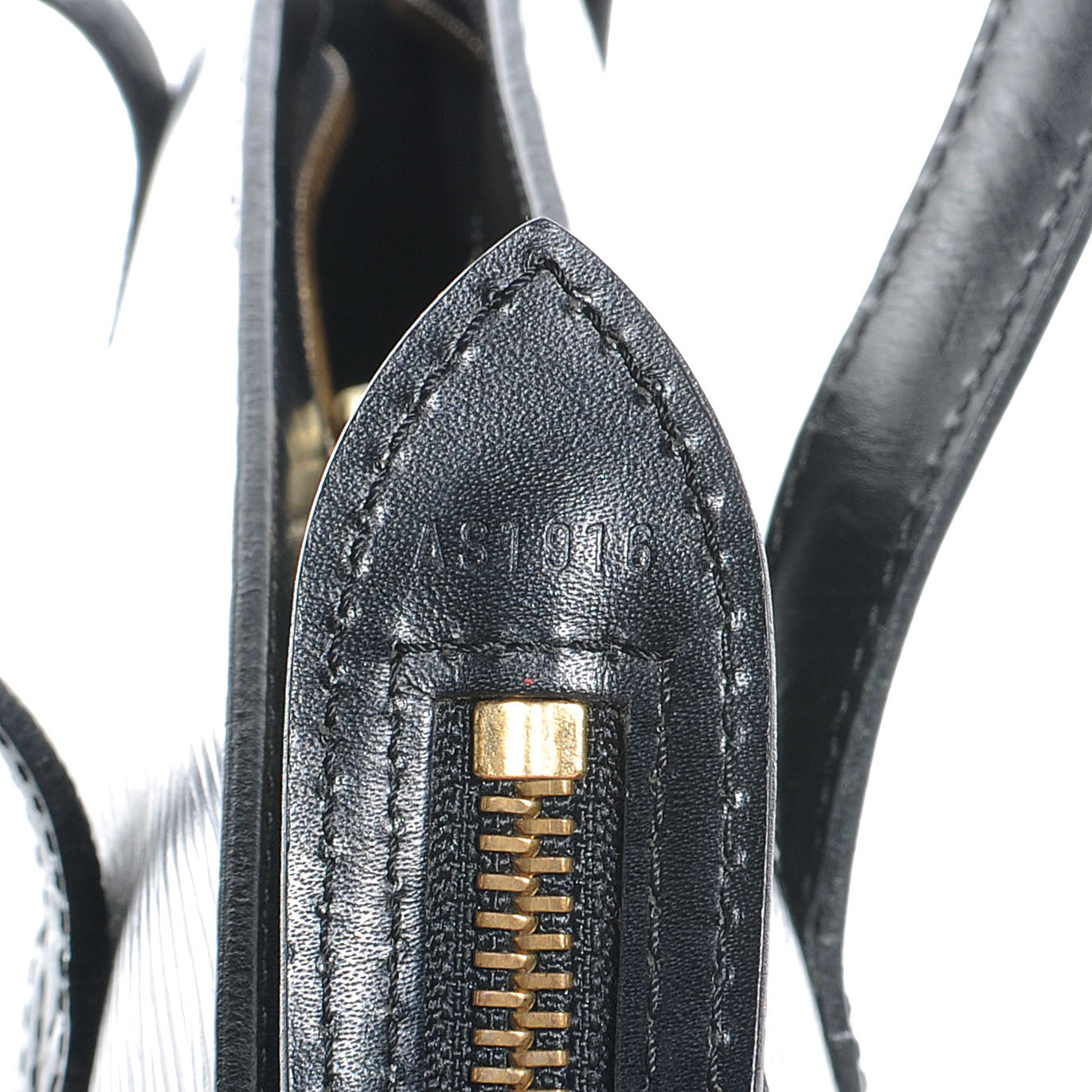 Louis Vuitton Epi Saint Jacques PM Long Straps Black 7 of 7