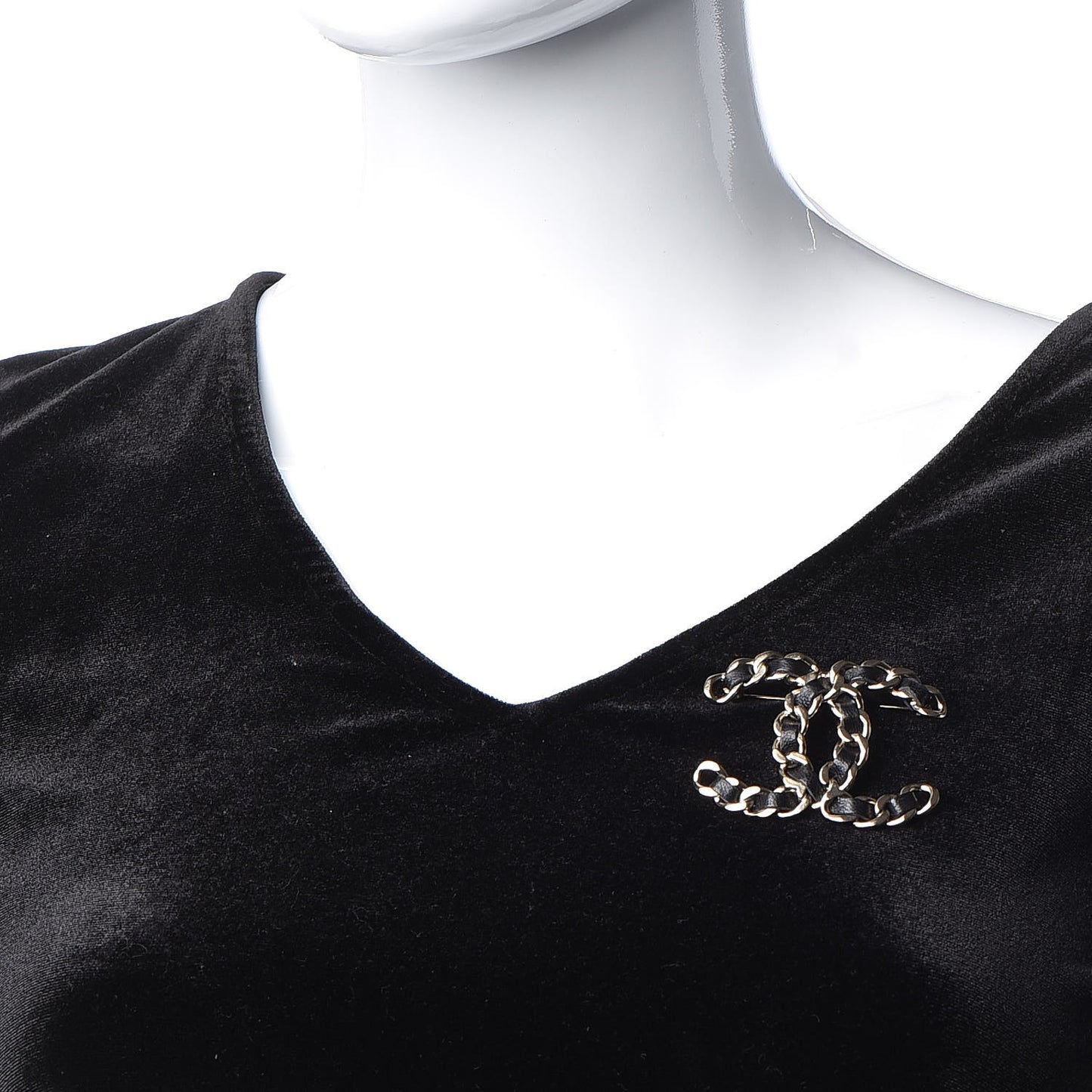 Lambskin Chain CC Brooch Black Gold