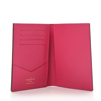 Louis Vuitton Monogram 2021 Christmas Animation Hollywood Passport Cover Fuchsia 5 of 6