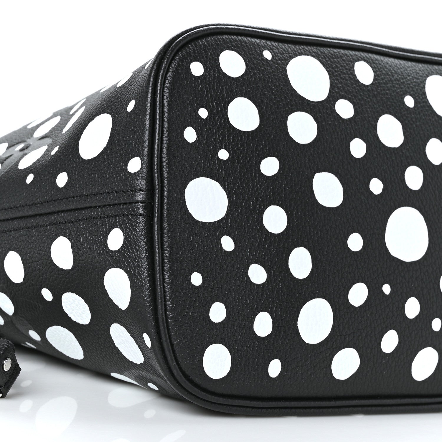 Louis Vuitton LV X YK Empreinte Neverfull MM Black White 9 of 10