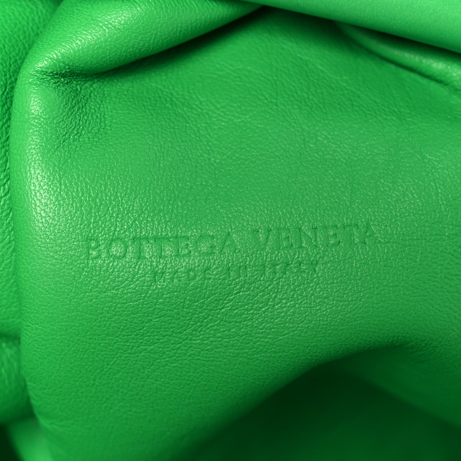Bottega Veneta Nappa Maxi Intrecciato The Pouch Oversized Clutch Parakeet 6 of 11