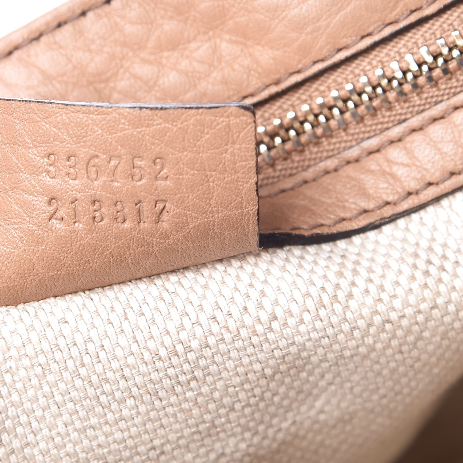 Gucci Pebbled Calfskin Medium Soho Flap Crossbody Camelia 7 of 13